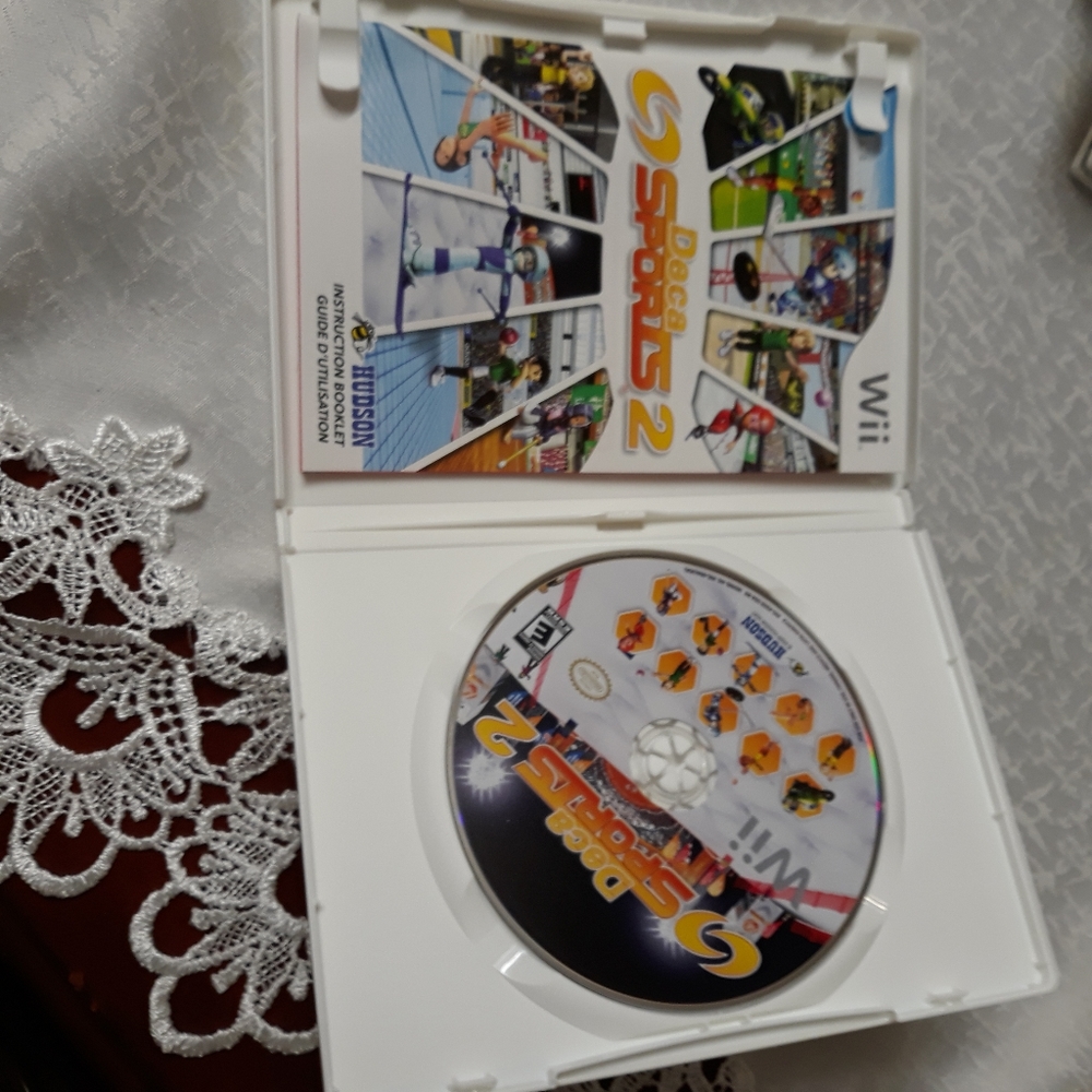 Two WII games - Picture 2 of 5